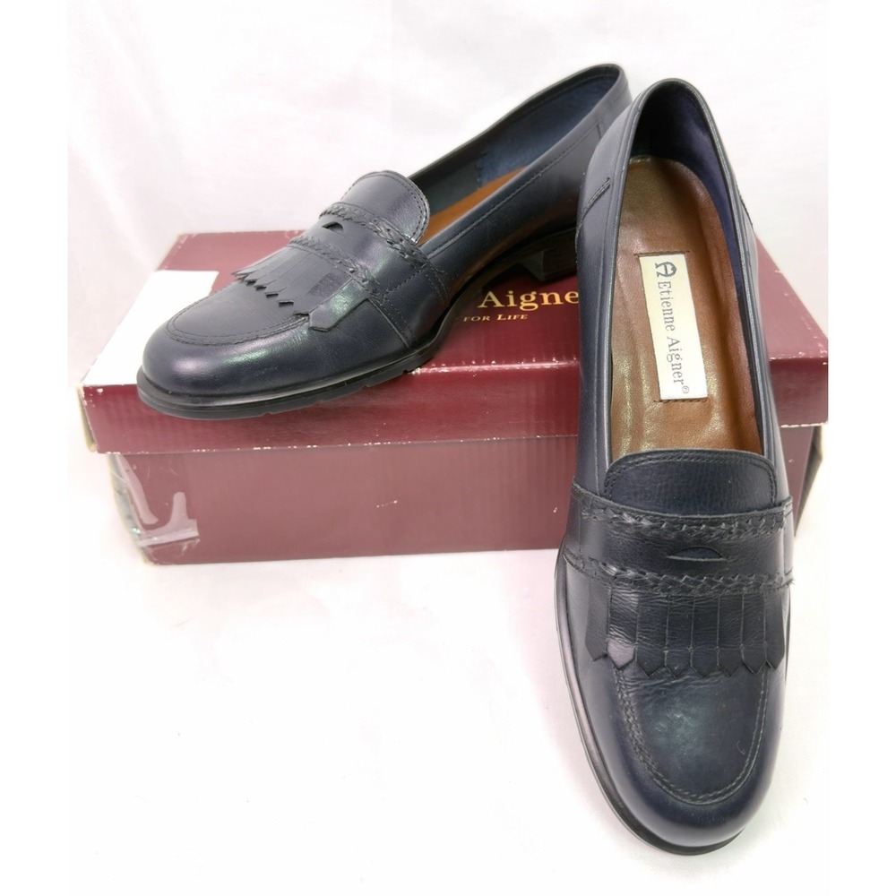 Vintage Etienne Aigner Karlie Womens 7.5 Navy Leather Penny Loafers Kiltie
